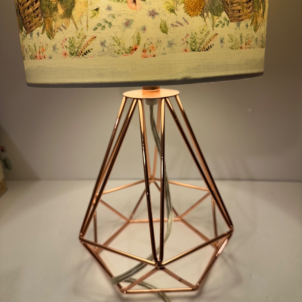 Rose Gold Metal  Bedside Lamp With Decoupaged Floral Highland Cow Shade - Picture 9 of 13